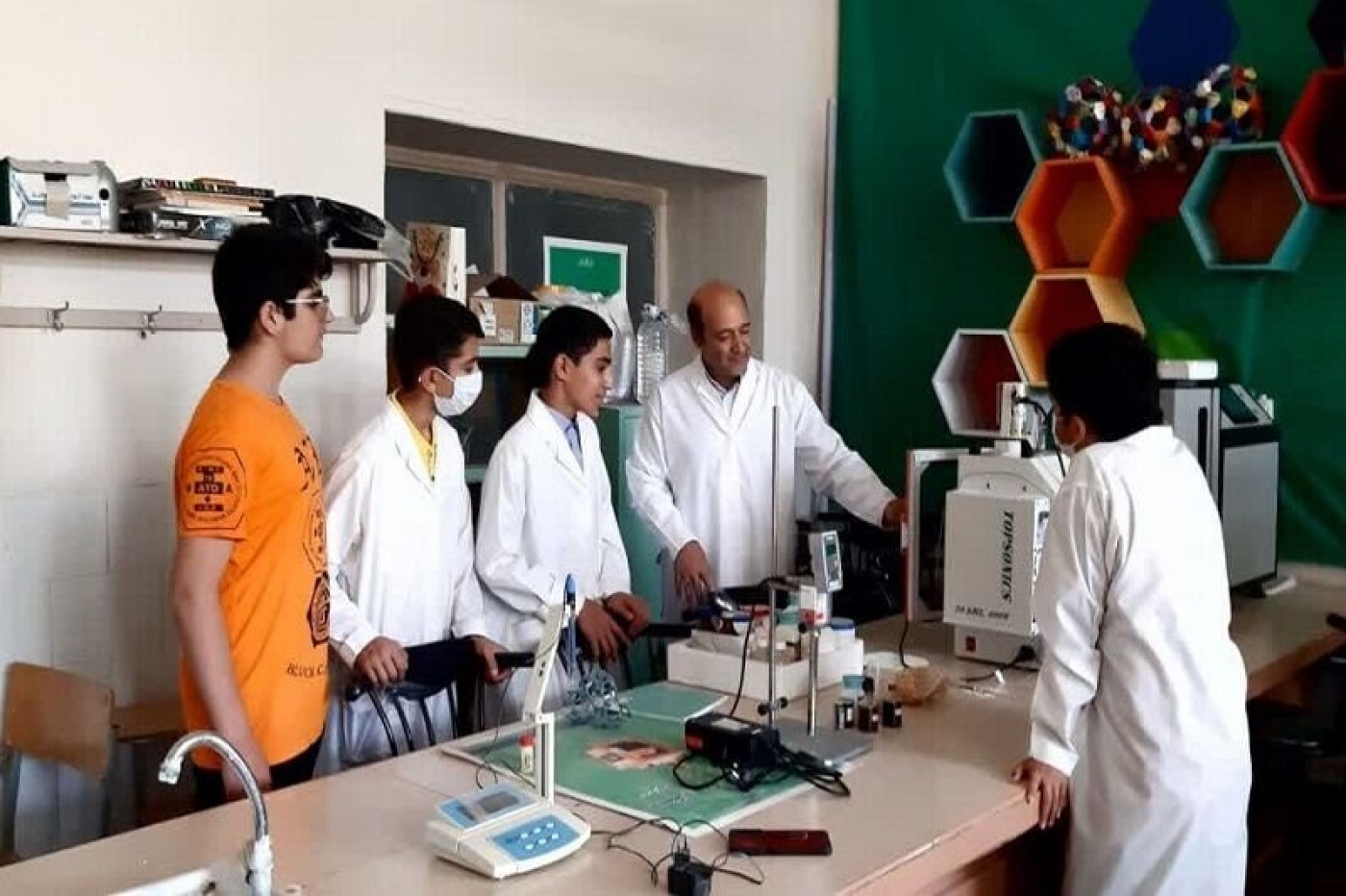330 Institutions Promote Nanotechnology among Students