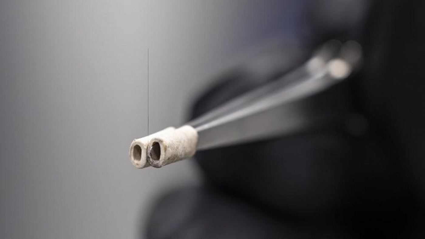 Nanofibers Yield Stronger, Tougher Carbon Fiber Composites